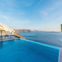 Santorini Secret Suites and Spa