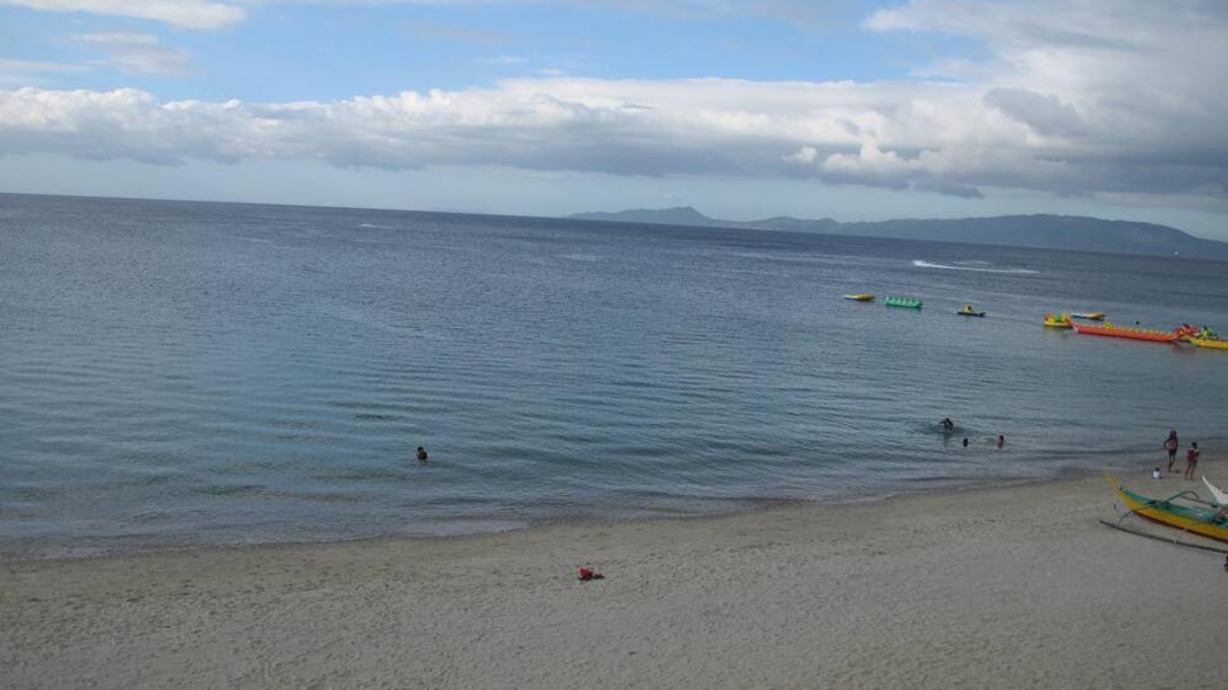 White Beach Hotel Puerto Galera powered by Cocotel