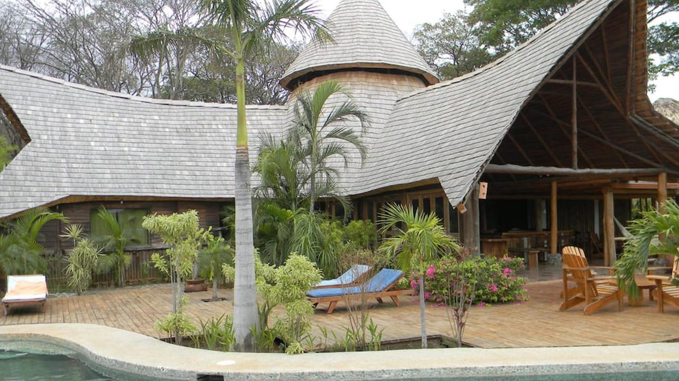 El Sabanero Eco-Lodge